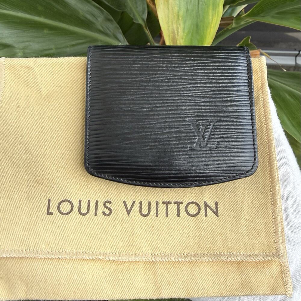 Louis Vuitton Epi Porte Monnaie Cuvette Souple Coin Purse Wallet Malletier